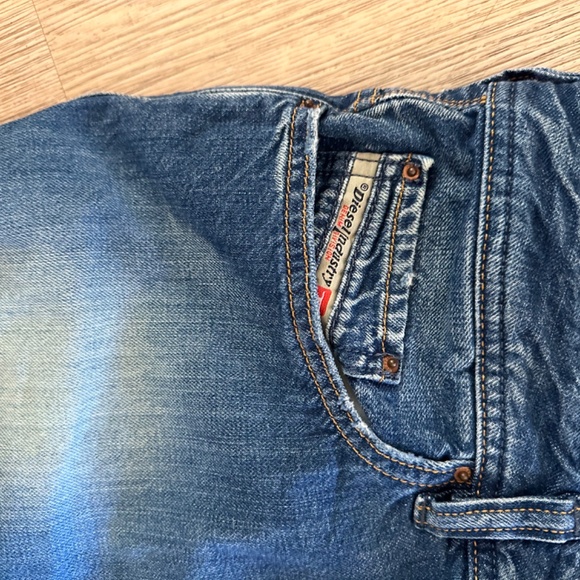 Men's Diesel Vintage Jeans Sz 33 - Picture 3 of 7